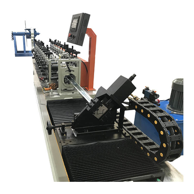 機械を形作る二重線オメガC Uのプロフィール ライト ゲージの鋼鉄キール ロール